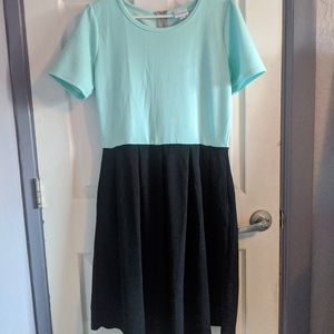 Lularoe Amelia